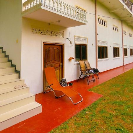 Skywalker Guest House Велігама Екстер'єр фото